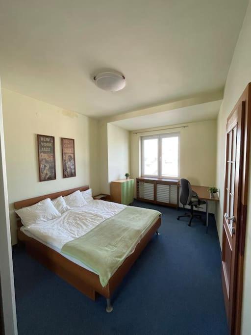 Apartman Obchodna Bratislava Exteriér fotografie